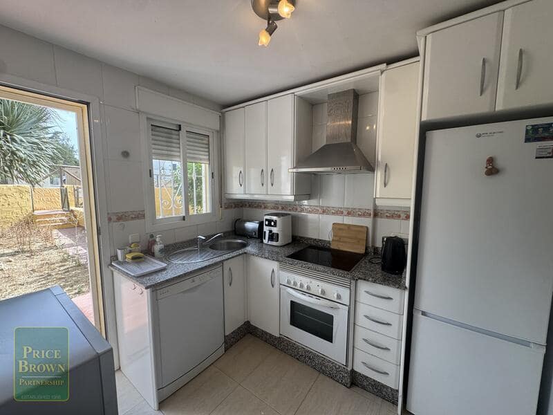 3 sypialnia Dom na sprzedaż w Valle del Este z basenem garażem - 185 000 € (Ref: 9969005)