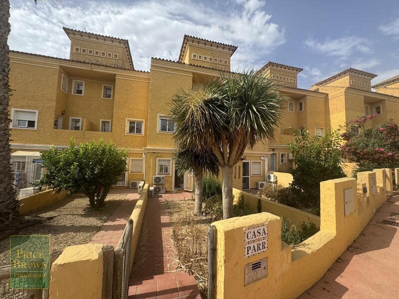 3 sypialnia Dom na sprzedaż w Valle del Este z basenem garażem - 185 000 € (Ref: 9969005)