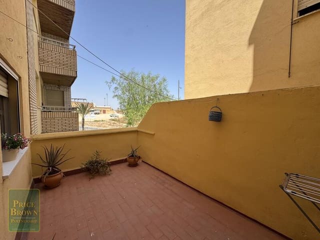 4 slaapkamer Appartement te koop in Vera Ciudad, Vera met garage - € 140.000 (Ref: 9996180)