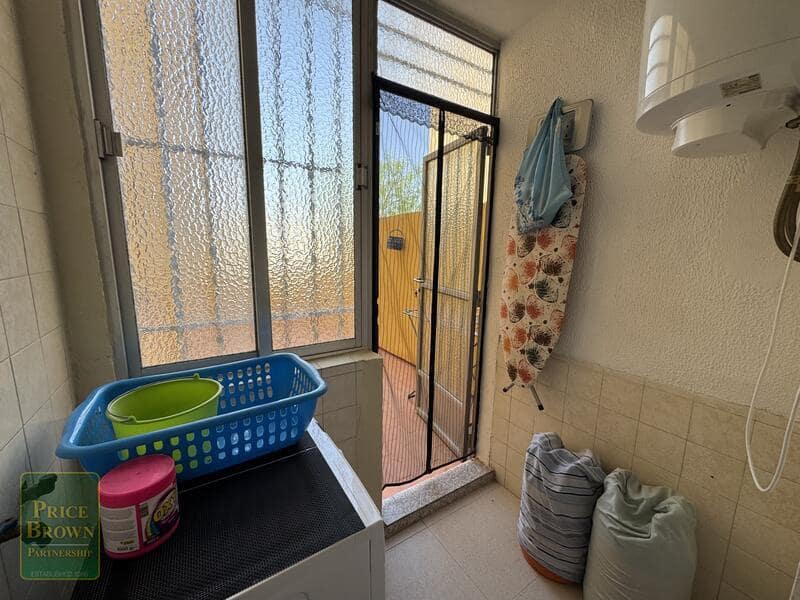 4 slaapkamer Appartement te koop in Vera met garage - € 140.000 (Ref: 9996180)