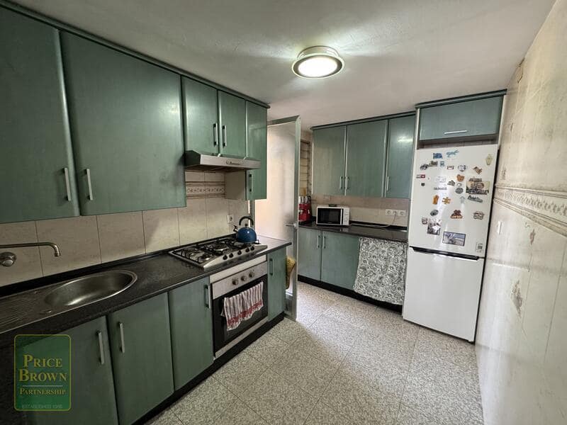 4 slaapkamer Appartement te koop in Vera met garage - € 140.000 (Ref: 9996180)