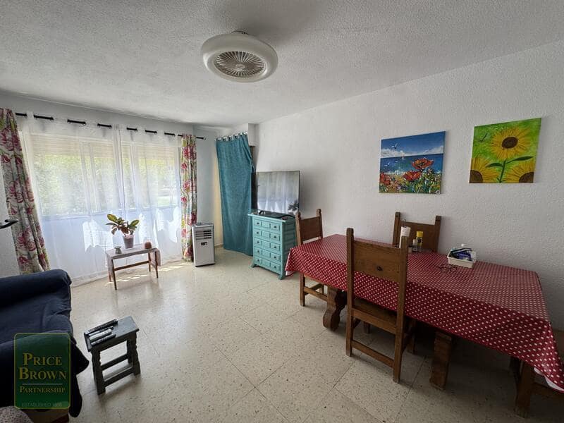4 slaapkamer Appartement te koop in Vera met garage - € 140.000 (Ref: 9996180)
