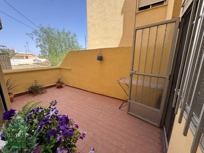 4 slaapkamer Appartement te koop in Vera met garage - € 140.000 (Ref: 9996180)