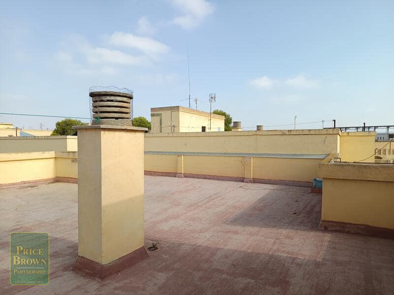 4 slaapkamer Appartement te koop in Vera met garage - € 140.000 (Ref: 9996180)