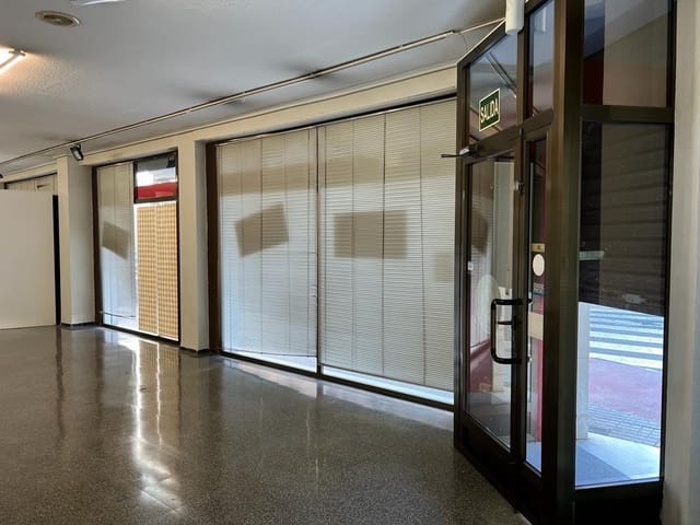 Commercial for rent in Centro, Elche / Elx - € 3,000 (Ref: 7712686)