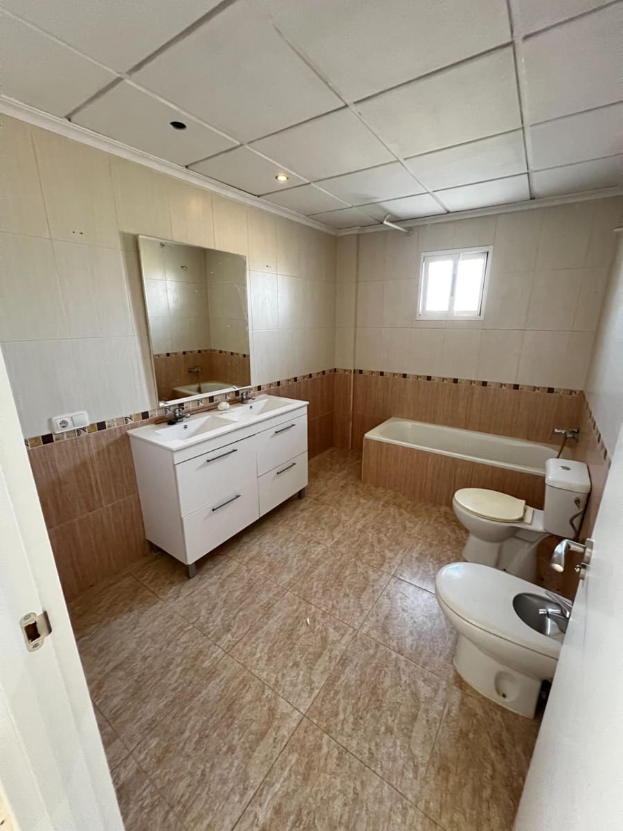 3 bedroom Villa for sale in Crevillente / Crevillent - € 270,000 (Ref: 8245484)