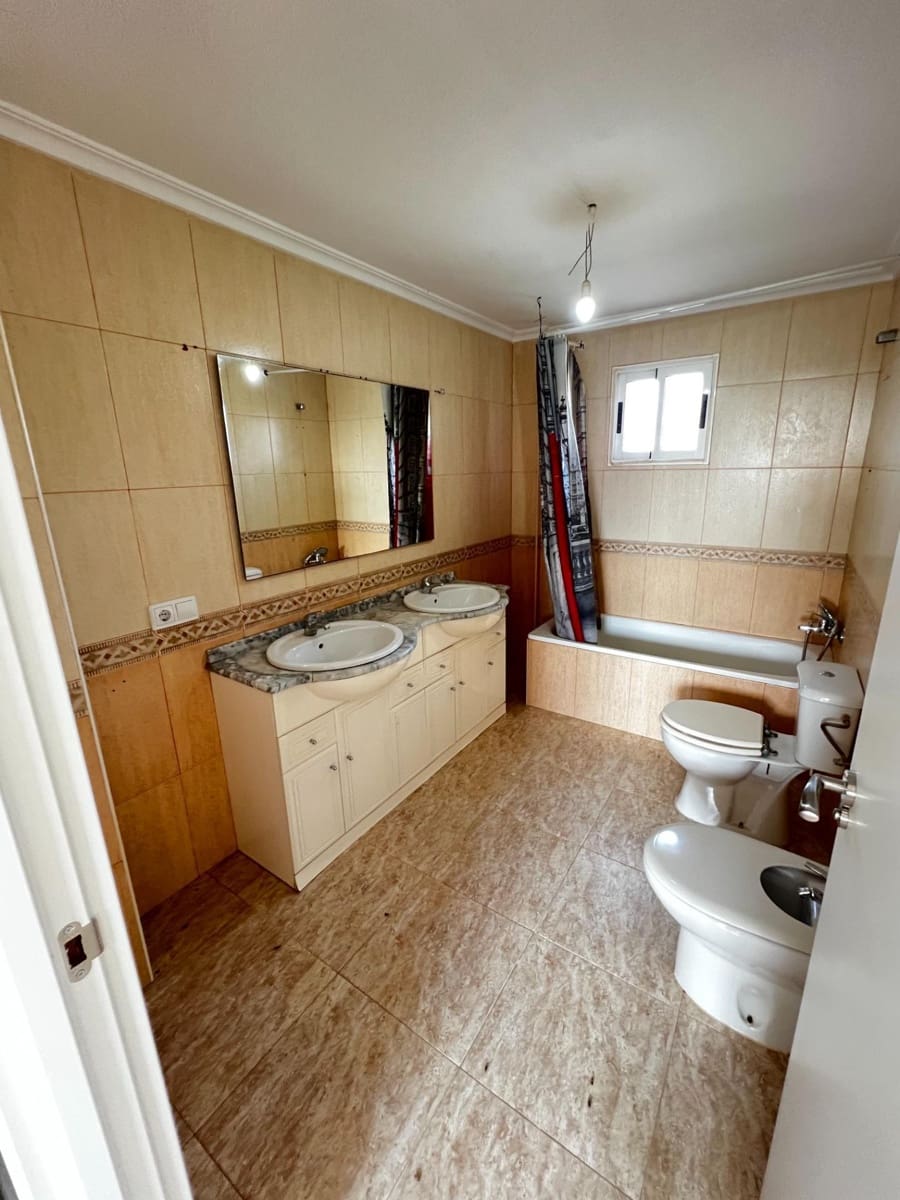 3 bedroom Villa for sale in Crevillente / Crevillent - € 270,000 (Ref: 8245484)