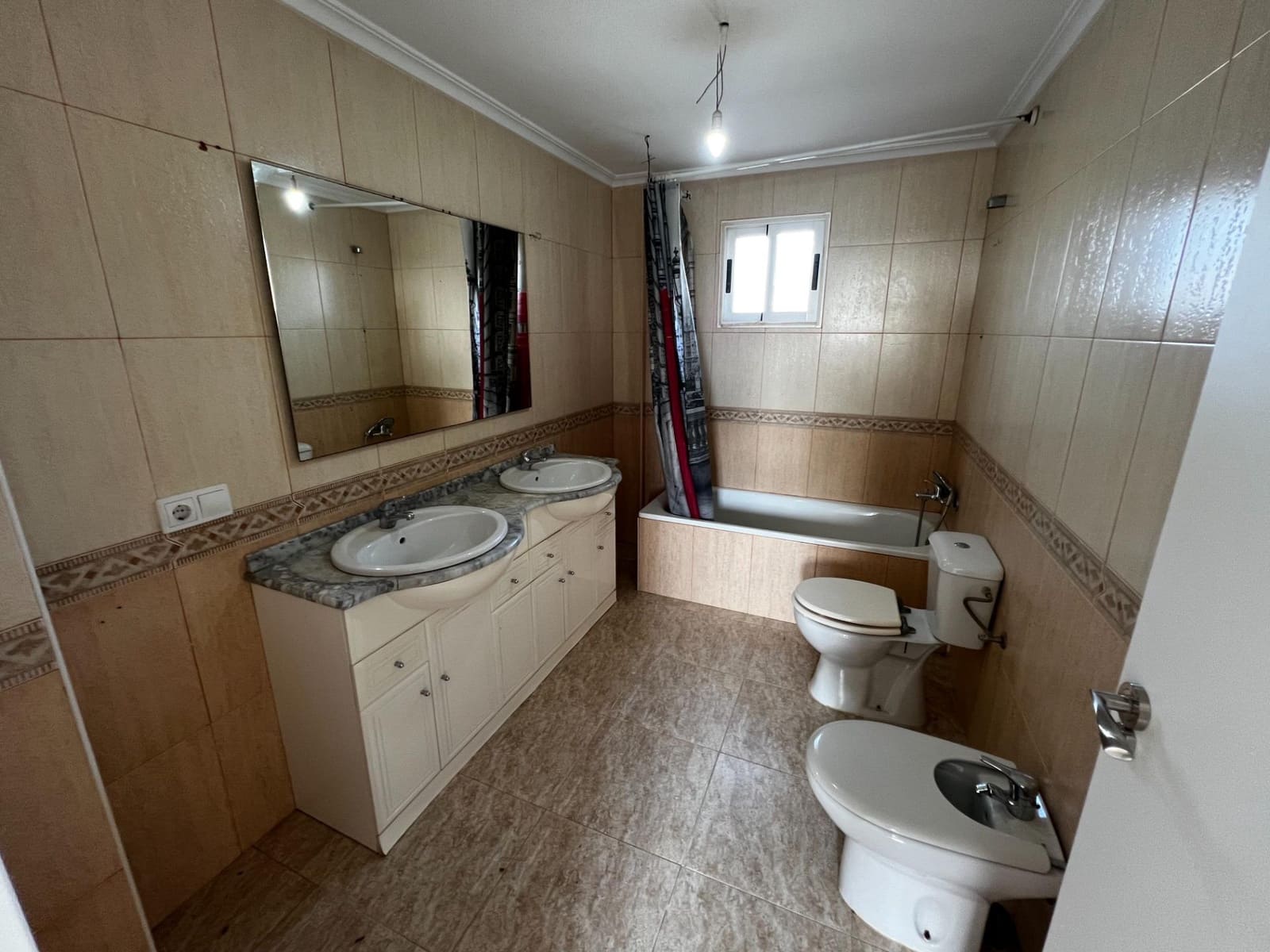 3 bedroom Villa for sale in Crevillente / Crevillent - € 270,000 (Ref: 8245484)