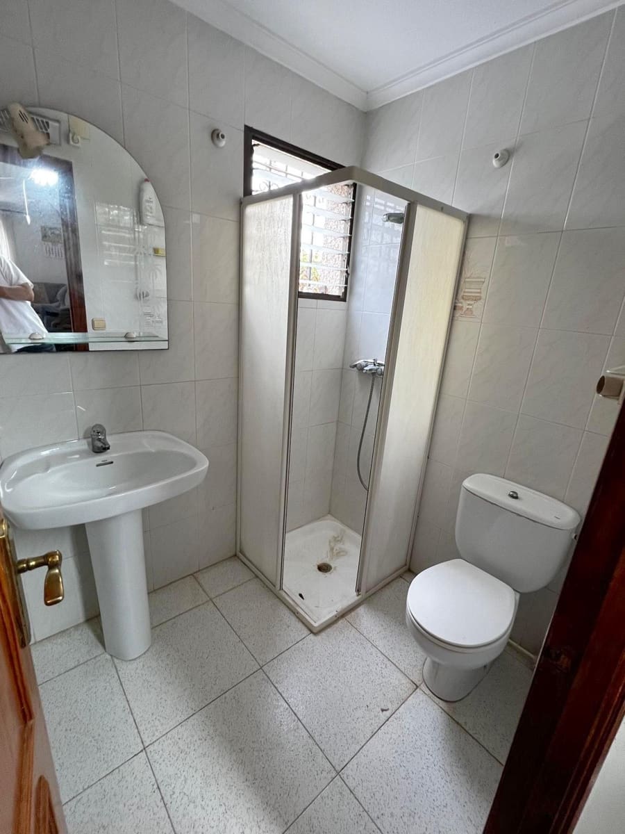 4 soveværelse Villa til salg i Matola - € 235.000 (Ref: 8435602)