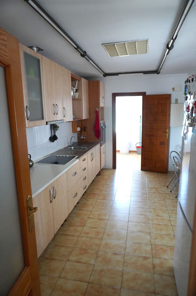 5 slaapkamer Villa te koop in Elche / Elx - € 399.900 (Ref: 9310908)