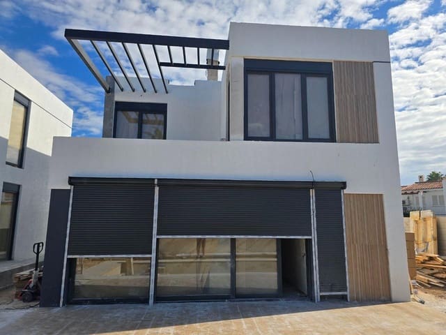 3 Zimmer Villa zu verkaufen in La Nucia mit Pool - 555.000 € (Ref: 9310909)