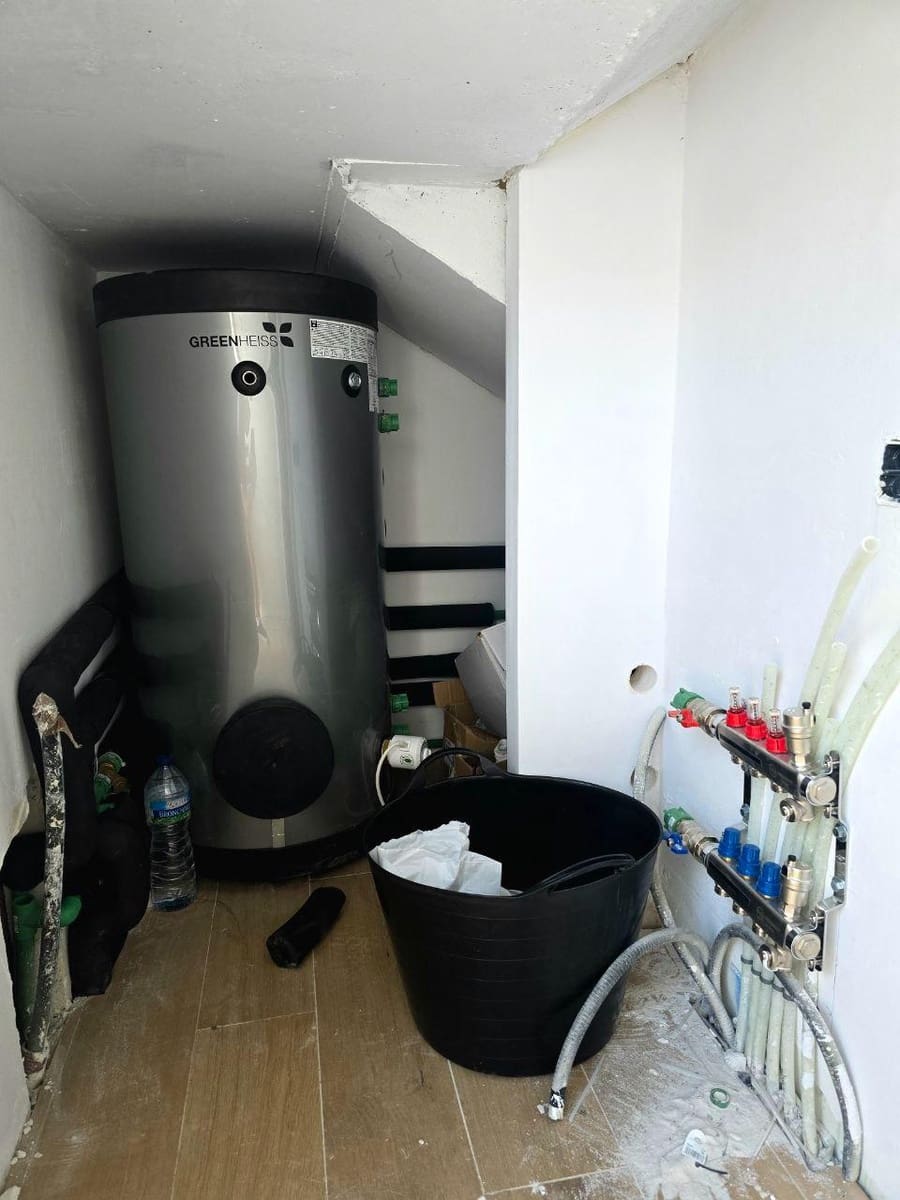 3 Zimmer Villa zu verkaufen in La Nucia mit Pool - 555.000 € (Ref: 9310909)