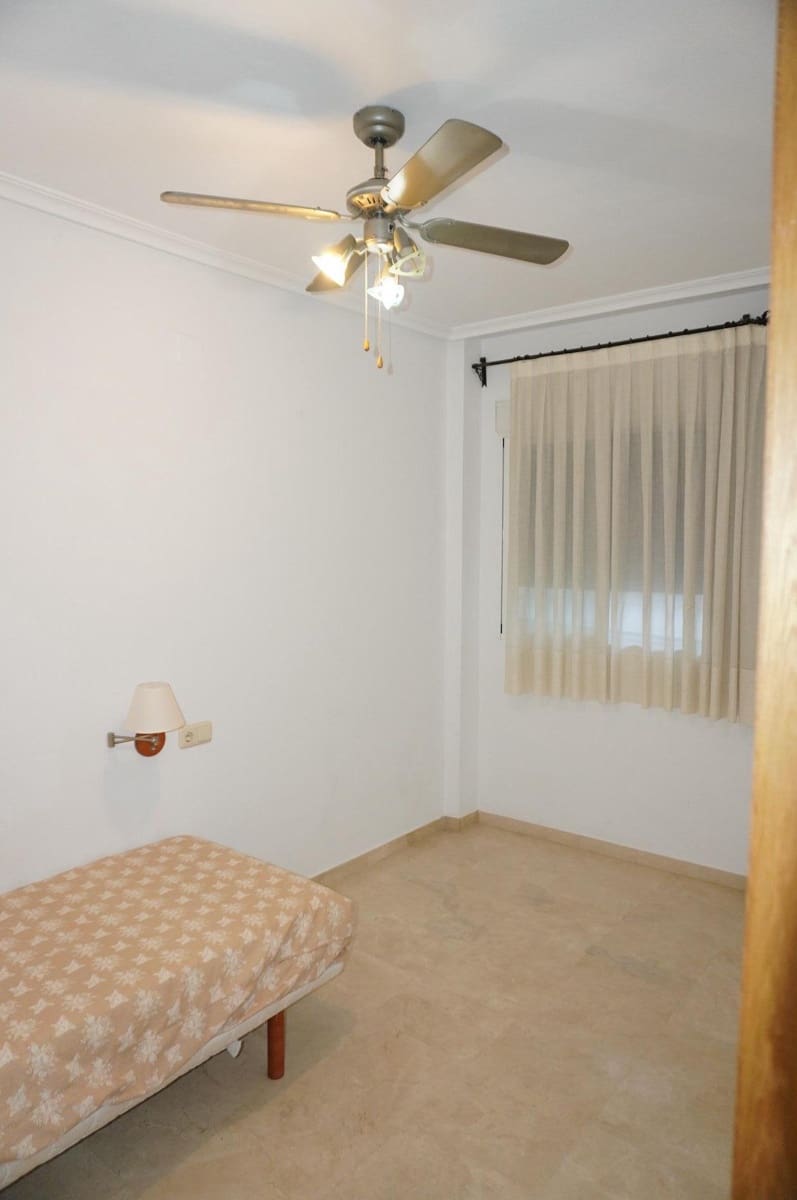 4 soverom Rekkehus til salgs i Elche / Elx - € 299 000 (Ref: 9362650)