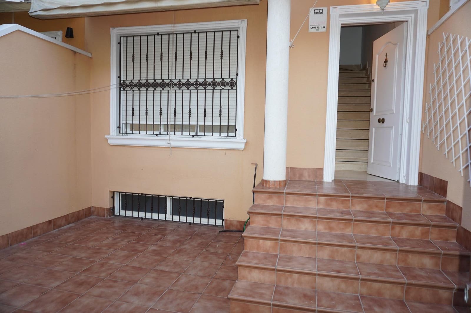 4 soverom Rekkehus til salgs i Elche / Elx - € 299 000 (Ref: 9362650)