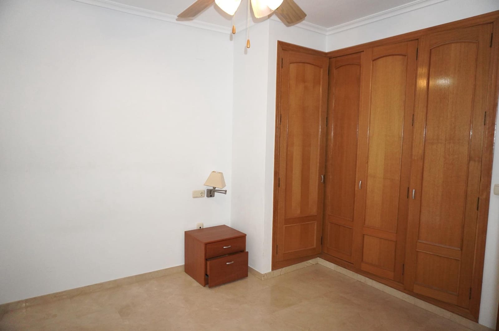 4 soverom Rekkehus til salgs i Elche / Elx - € 299 000 (Ref: 9362650)