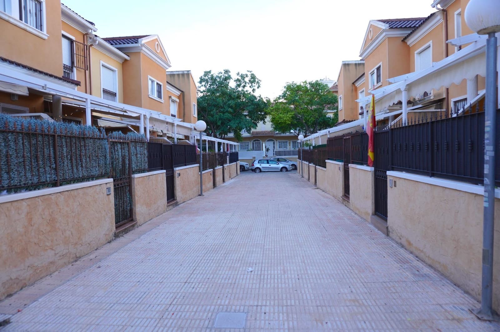 4 soverom Rekkehus til salgs i Elche / Elx - € 299 000 (Ref: 9362650)