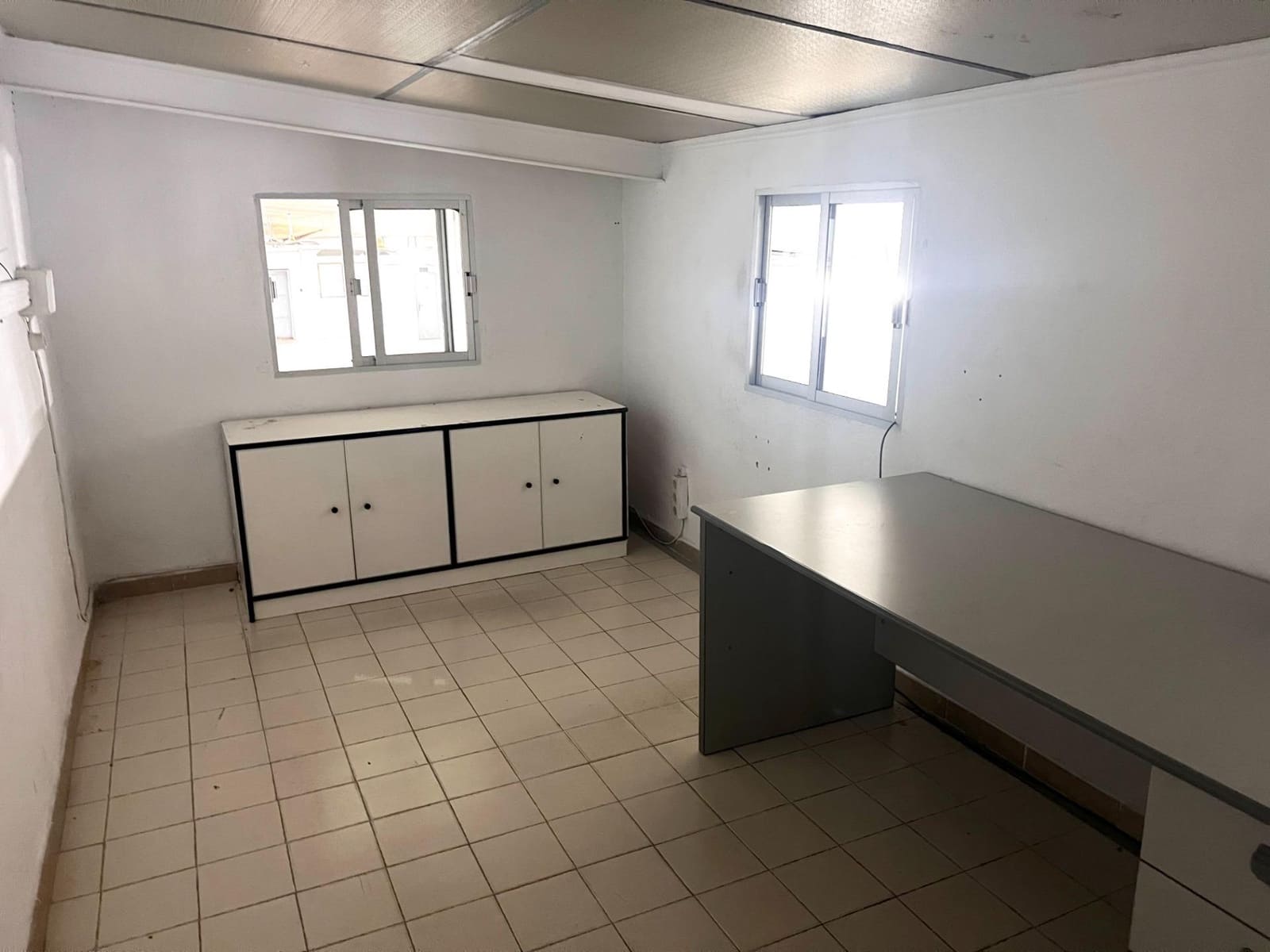 Yritys vuokrattavana paikassa La Hoya - 600 € (Ref: 9387935)