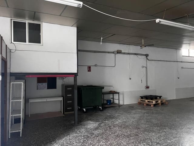 Business for rent in La Hoya, Elche / Elx - € 600 (Ref: 9387935)