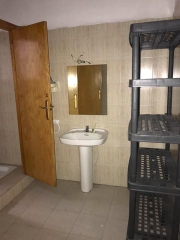 Virksomhed til leje i Elche / Elx - € 650 (Ref: 9437131)