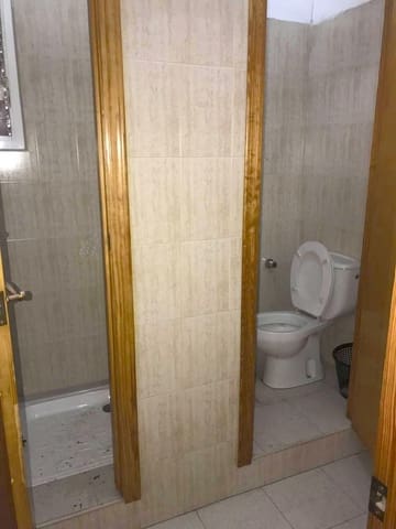 Virksomhed til leje i Elche / Elx - € 650 (Ref: 9437131)