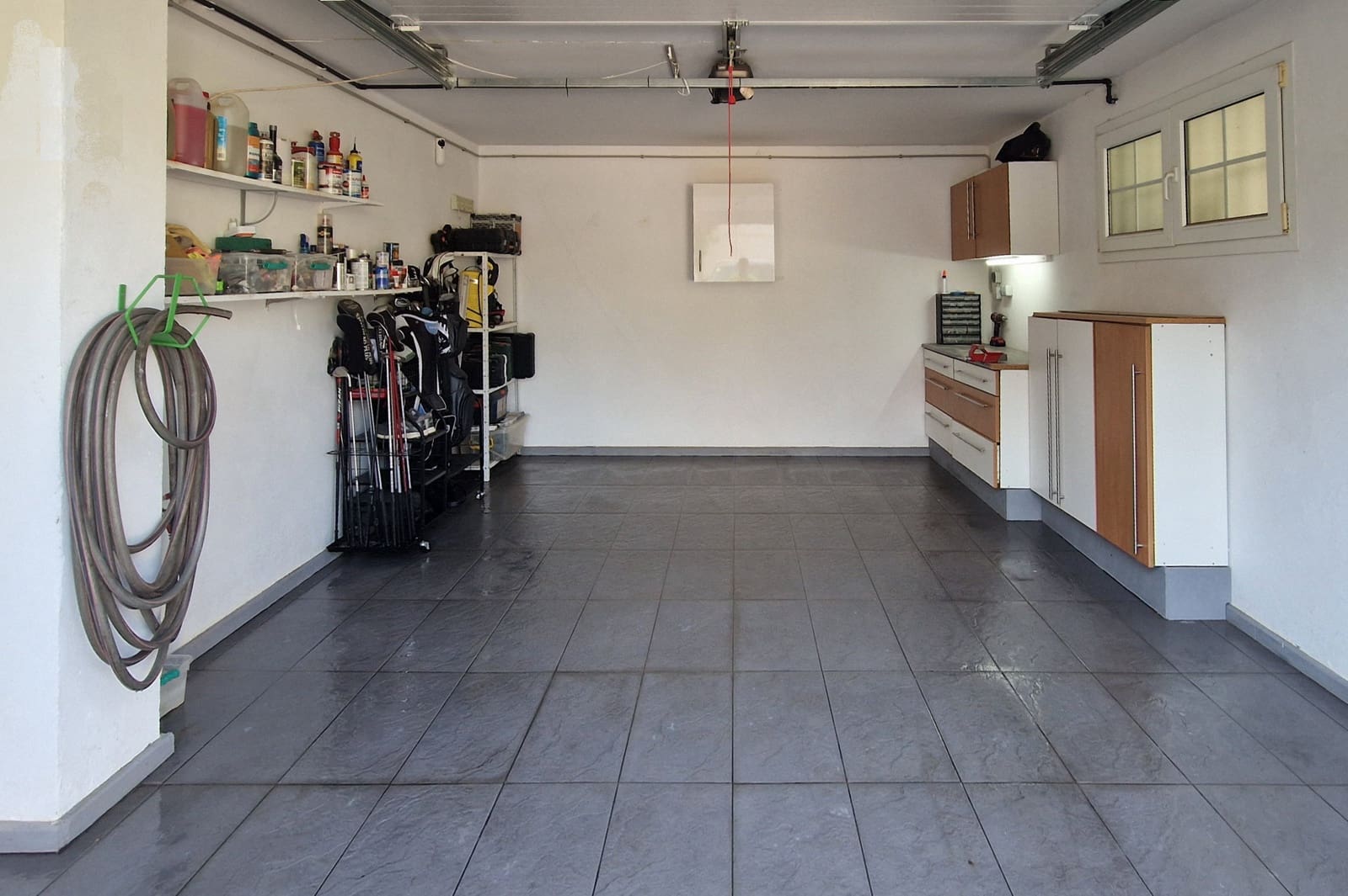 5 Zimmer Villa zu verkaufen in Huelva Stadt mit Pool Garage - 935.000 € (Ref: 10181914)
