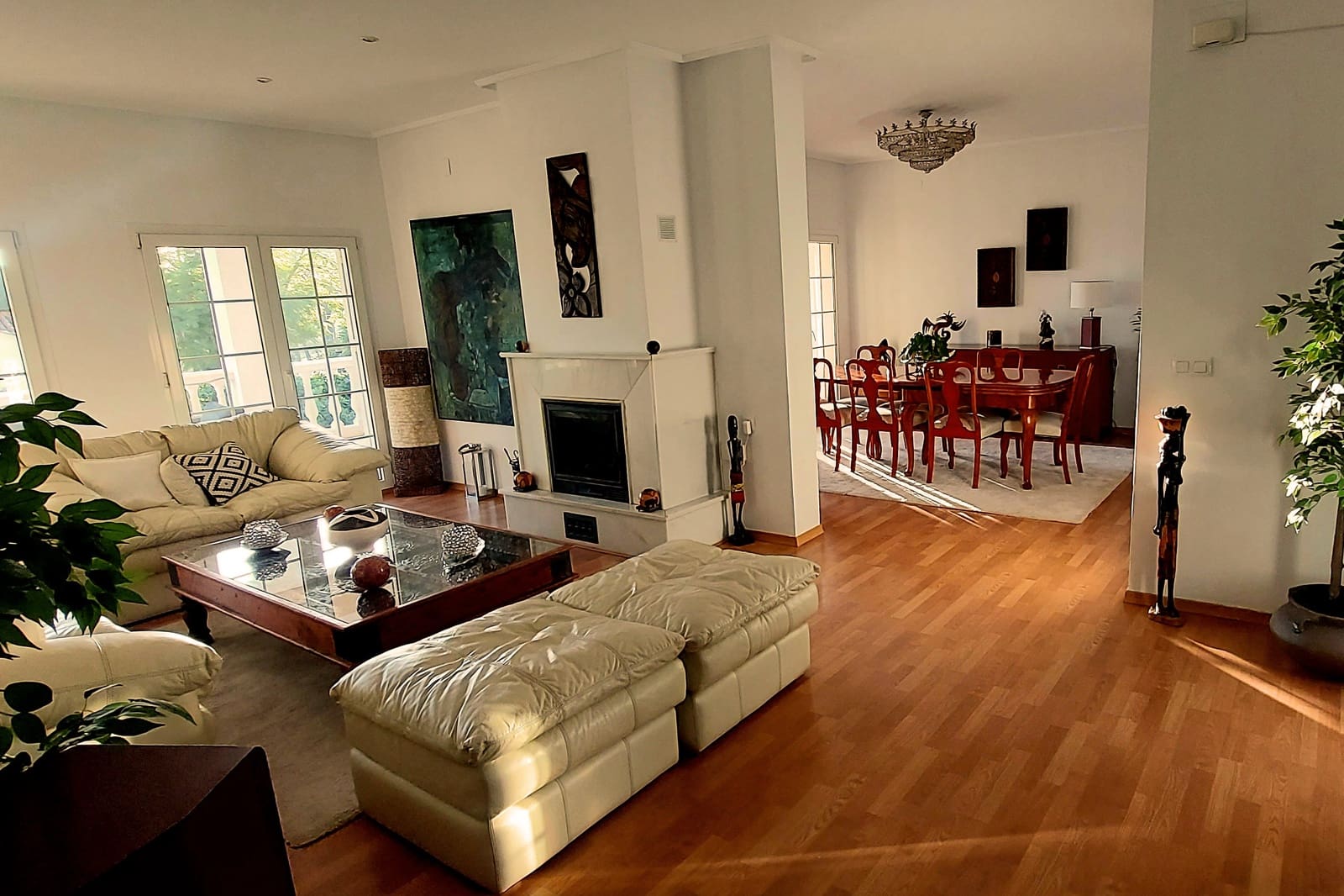 5 Zimmer Villa zu verkaufen in Huelva Stadt mit Pool Garage - 935.000 € (Ref: 10181914)