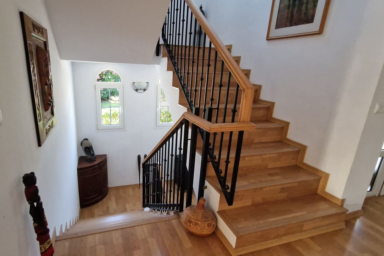 5 Zimmer Villa zu verkaufen in Huelva Stadt mit Pool Garage - 935.000 € (Ref: 10181914)