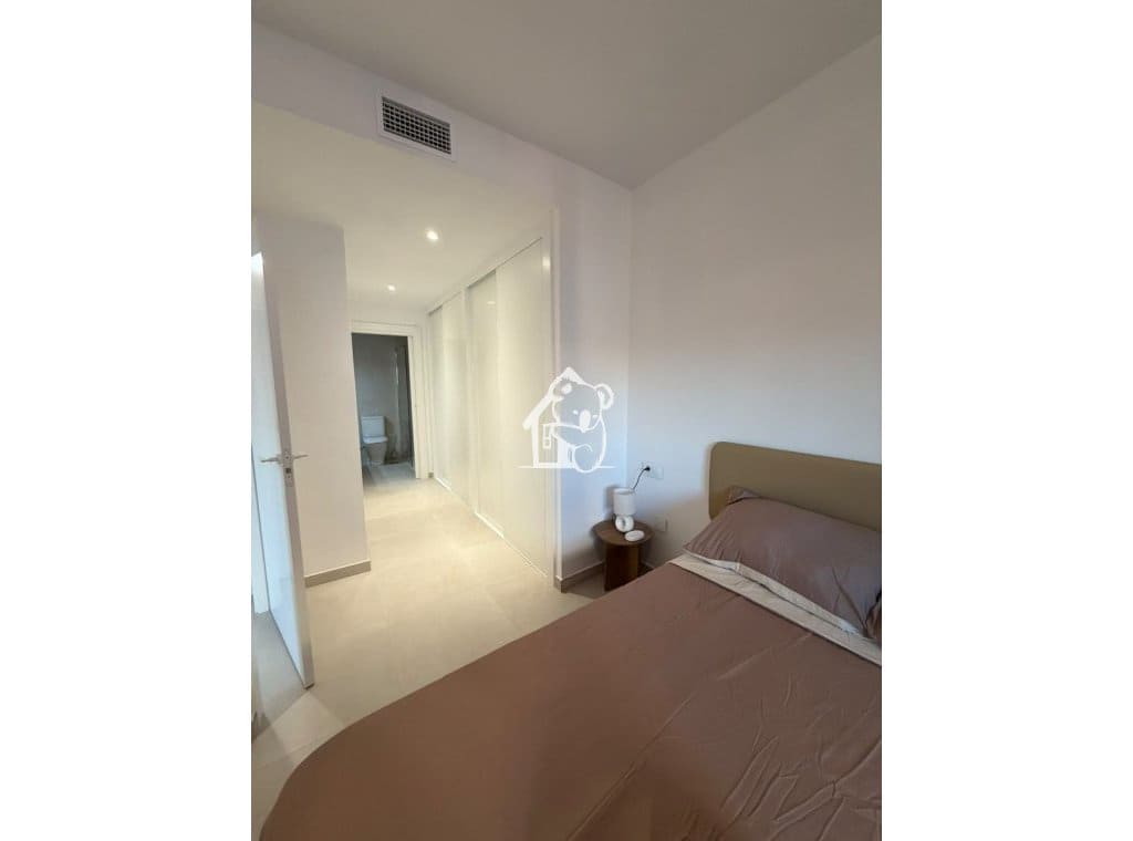 3 bedroom Apartment for rent in Los Cuarteros with garage - € 1,200 (Ref: 10002480)
