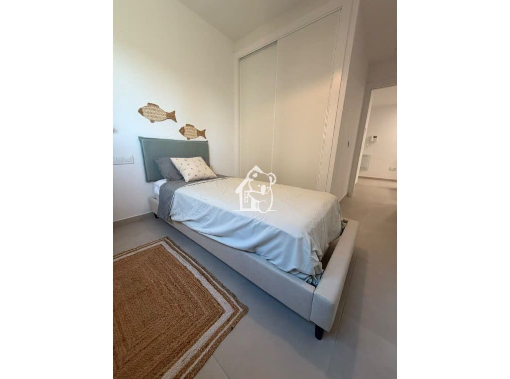 3 bedroom Apartment for rent in Los Cuarteros with garage - € 1,200 (Ref: 10002480)