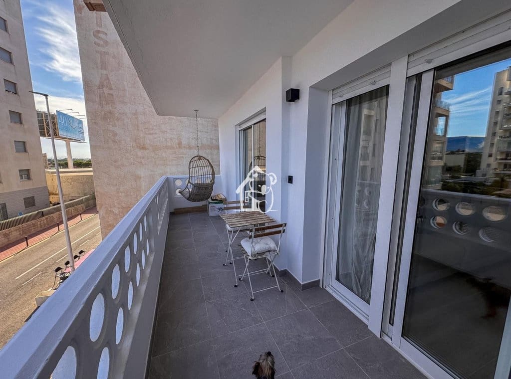 3 soverom Leilighet til leie i La Mata - € 1 300 (Ref: 10004916)