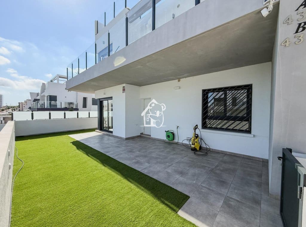 3 bedroom Bungalow for rent in San Miguel de Salinas with pool - € 1,300 (Ref: 10004917)