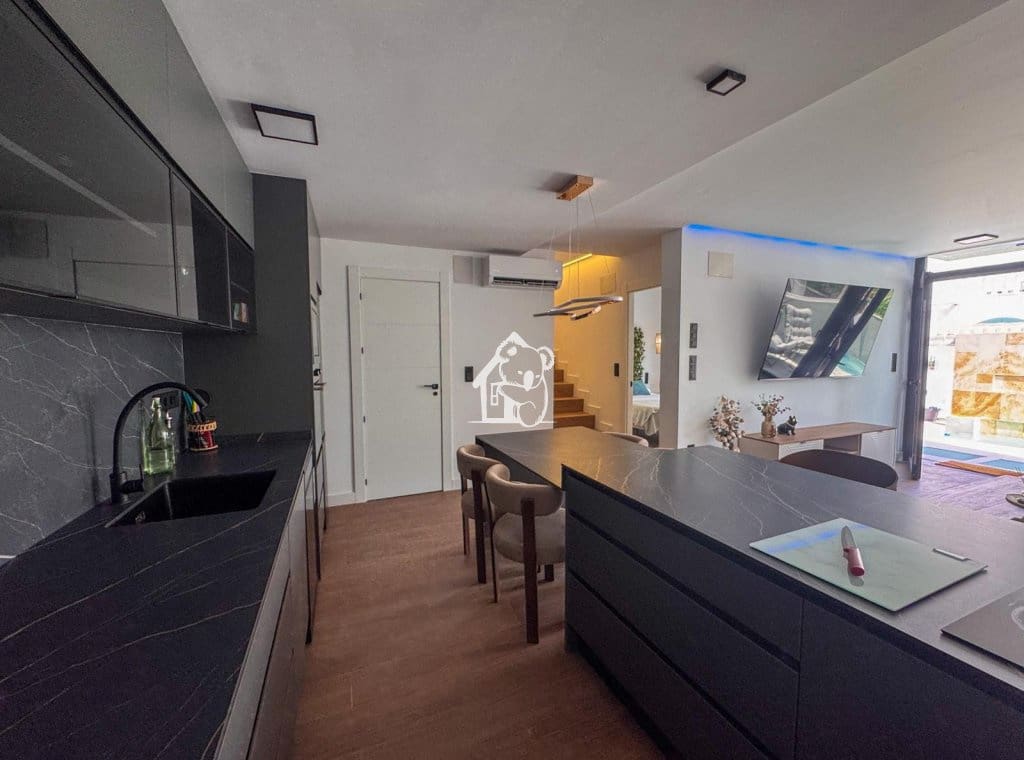 3 camera da letto Casa da affittare in Torrevieja con piscina - 2.200 € (Rif: 10008139)