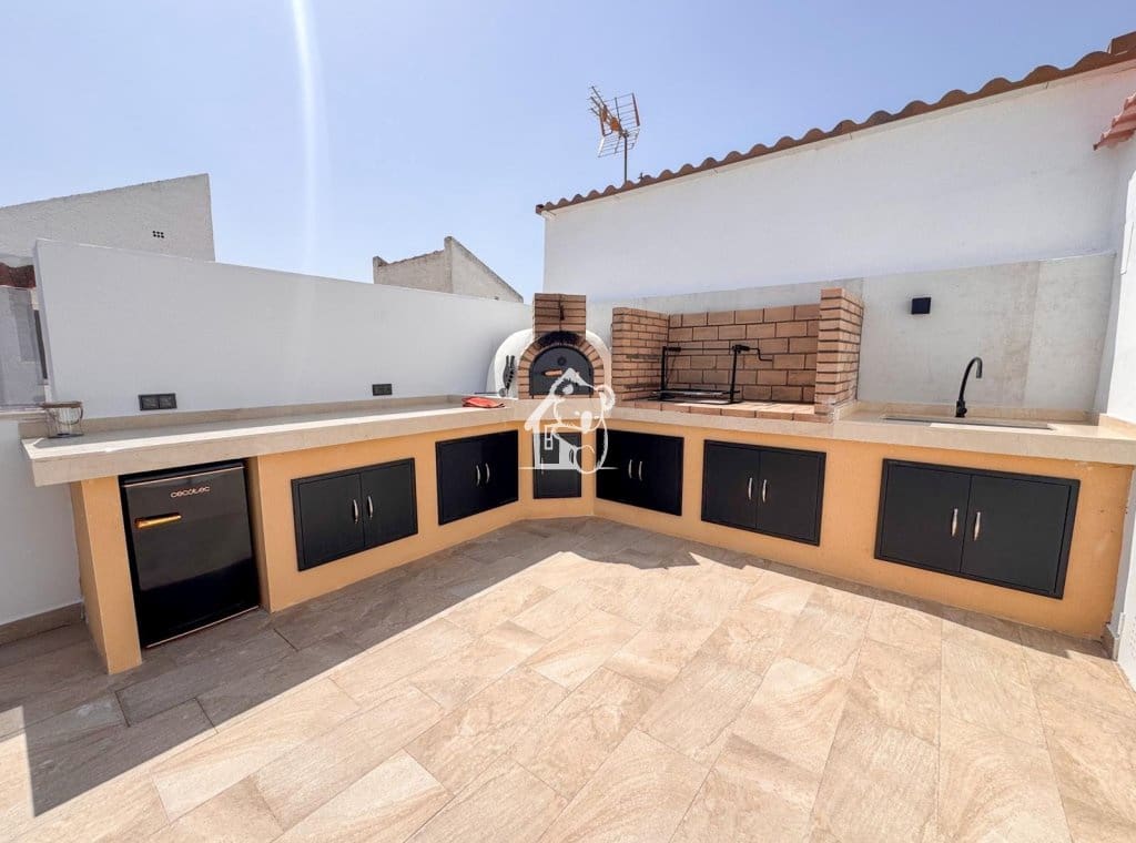 3 camera da letto Casa da affittare in Torrevieja con piscina - 2.200 € (Rif: 10008139)