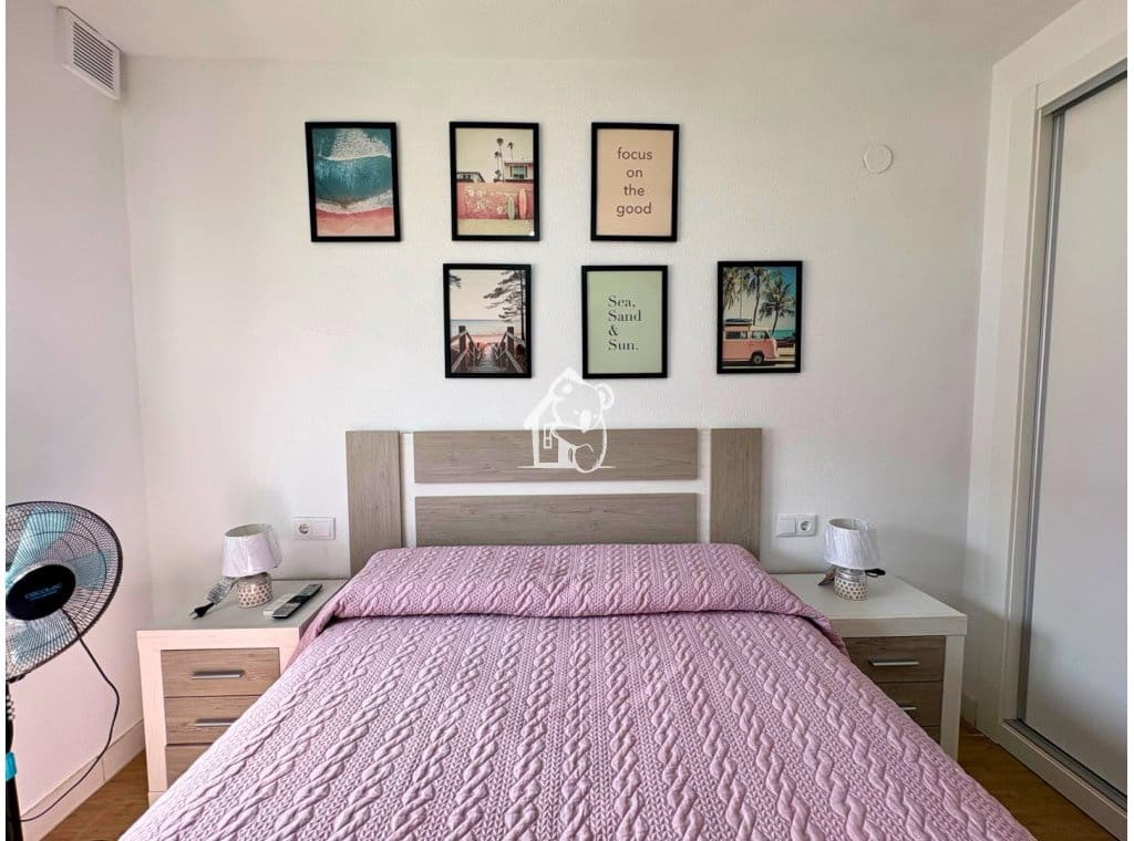 1 soveværelse Lejlighed til salg i Torrevieja med swimmingpool - € 115.000 (Ref: 10008140)