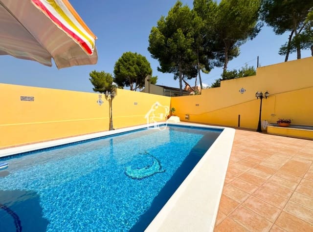 3 bedroom Villa for rent in San Miguel de Salinas with pool - € 2,000 (Ref: 10012712)