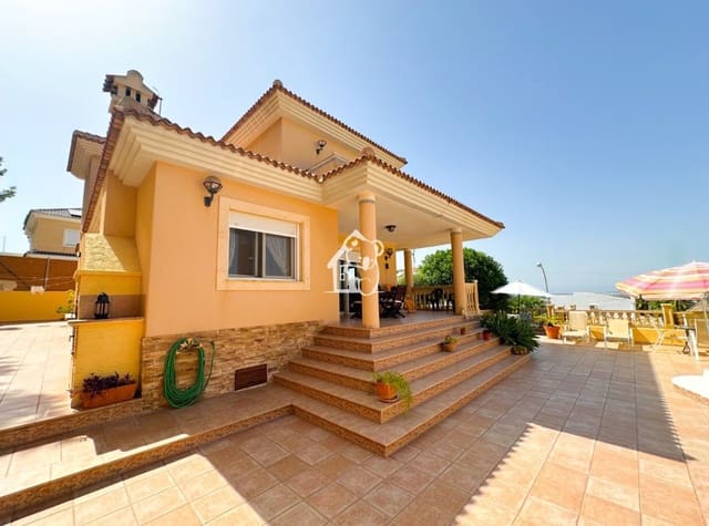3 bedroom Villa for rent in San Miguel de Salinas with pool - € 2,000 (Ref: 10012712)
