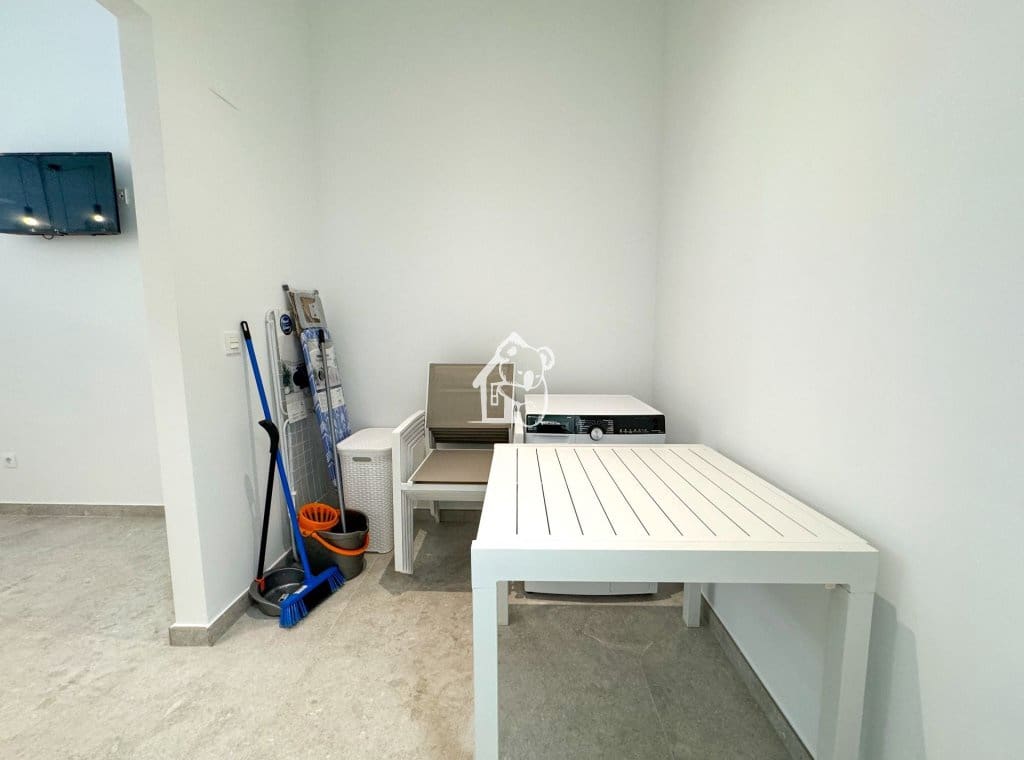 1 sovrum Studio att hyra i Torrevieja - 800 € (Ref: 10016942)