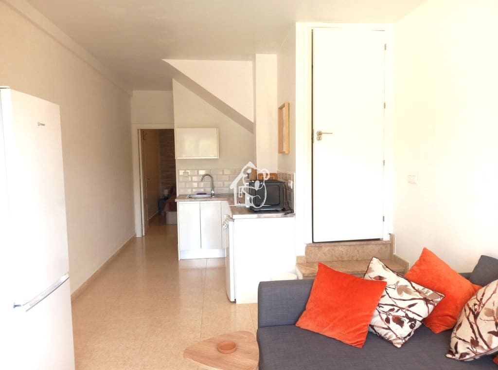 Maison de Ville de 3 chambres à louer à Villamartin avec piscine - 1 500 € (Ref: 10021834)