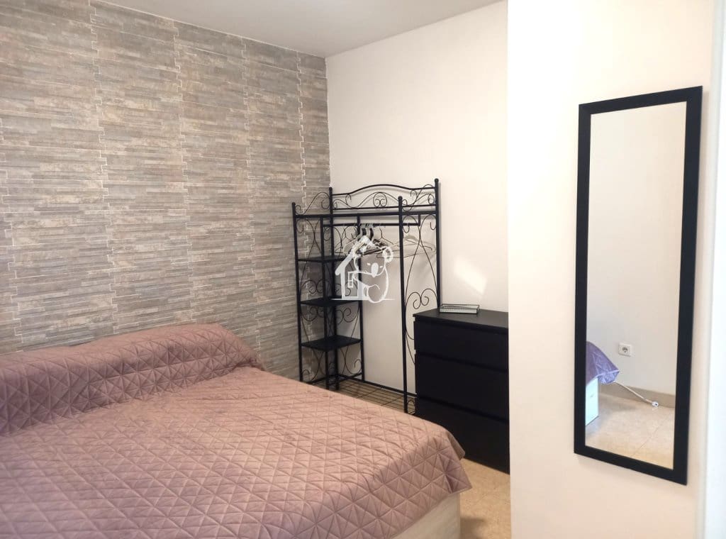Maison de Ville de 3 chambres à louer à Villamartin avec piscine - 1 500 € (Ref: 10021834)