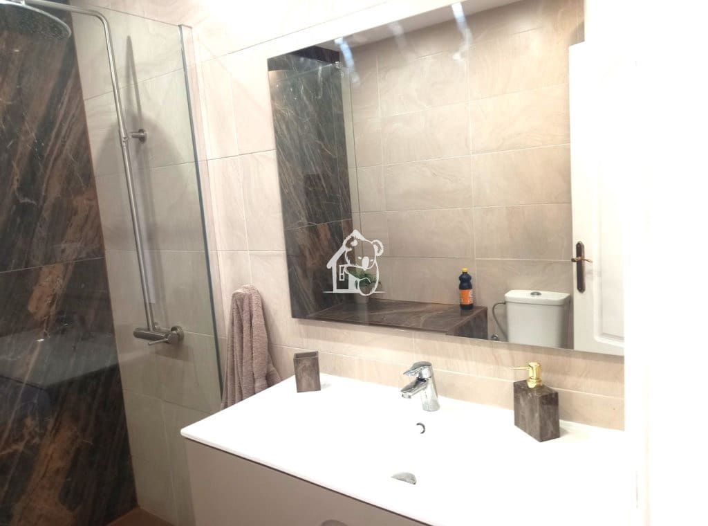 Maison de Ville de 3 chambres à louer à Villamartin avec piscine - 1 500 € (Ref: 10021834)