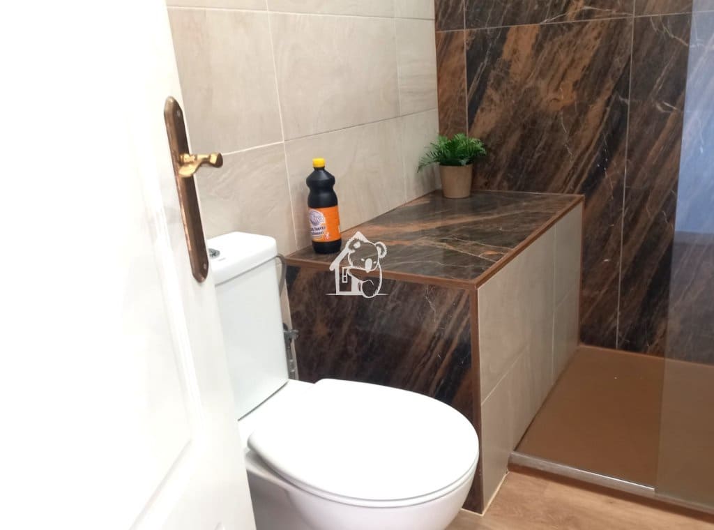 Maison de Ville de 3 chambres à louer à Villamartin avec piscine - 1 500 € (Ref: 10021834)