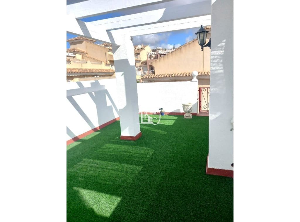 Maison de Ville de 3 chambres à louer à Villamartin avec piscine - 1 500 € (Ref: 10021834)