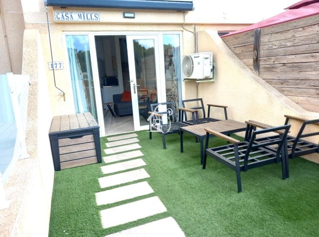 3 makuuhuone Omakotitalo vuokrattavana paikassa Villamartin, Orihuela - 1 500 € (Ref: 10021834)