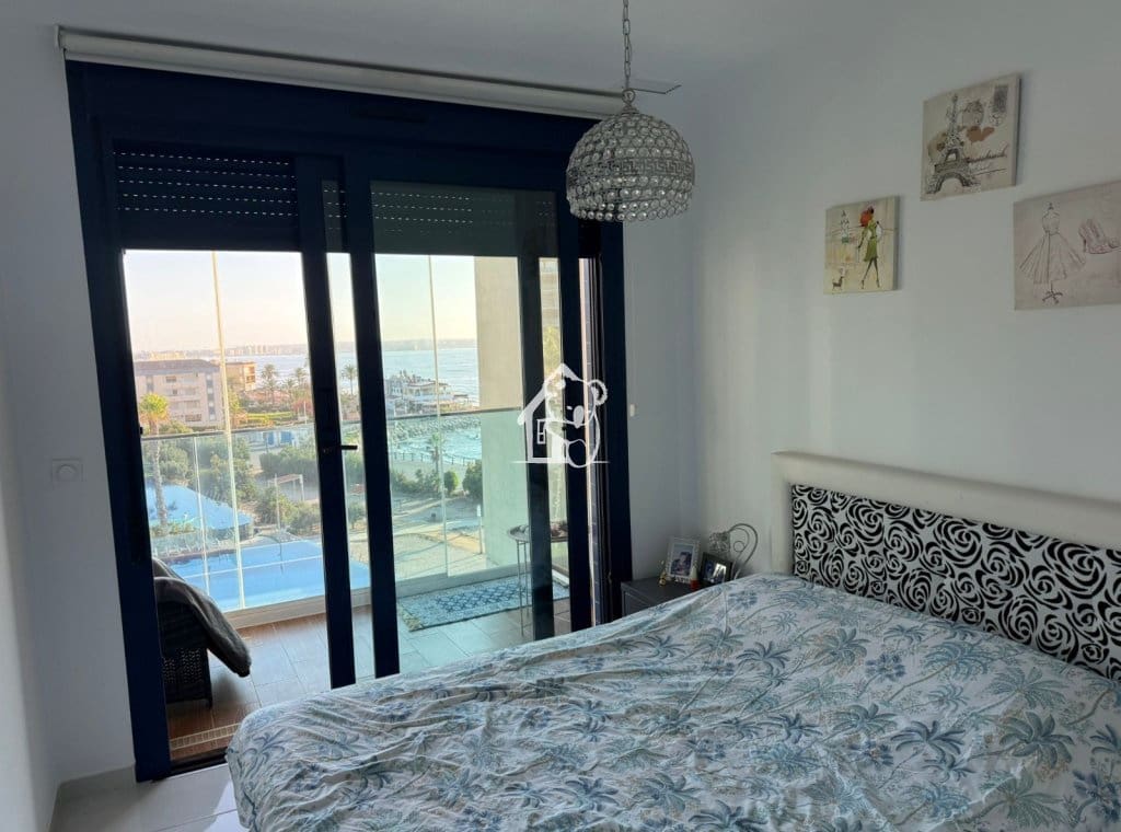 2 quarto Apartamento para arrendar em Orihuela Costa com piscina garagem - 2 750 € (Ref: 10021835)