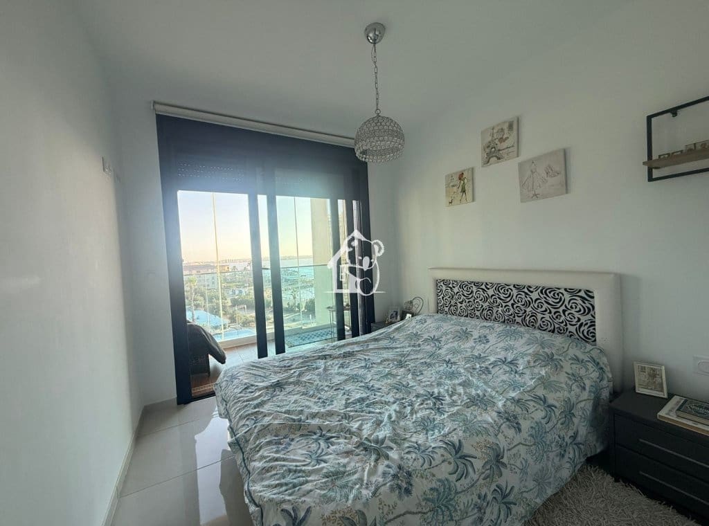 2 quarto Apartamento para arrendar em Orihuela Costa com piscina garagem - 2 750 € (Ref: 10021835)