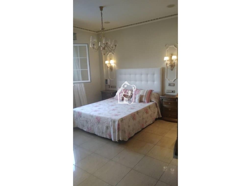 6 soverom Villa til leie i Orihuela med svømmebasseng garasje - € 1 700 (Ref: 10023451)