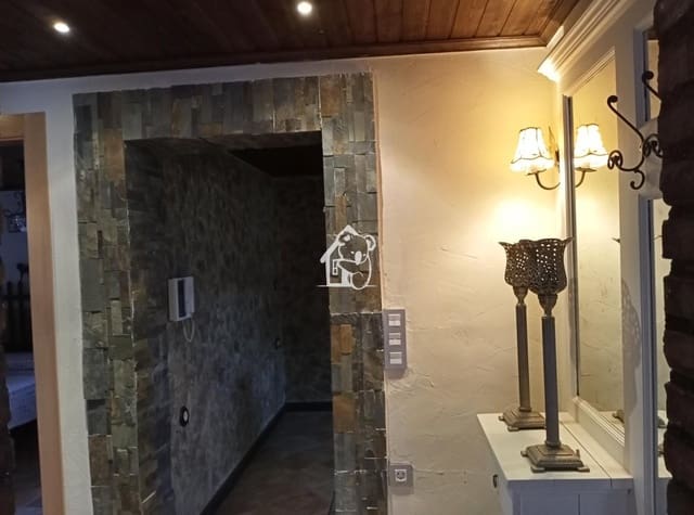 6 quarto Moradia para arrendar em Desamparados - Hurchillo - Torremendo, Orihuela com piscina garagem - 1 700 € (Ref: 10023451)