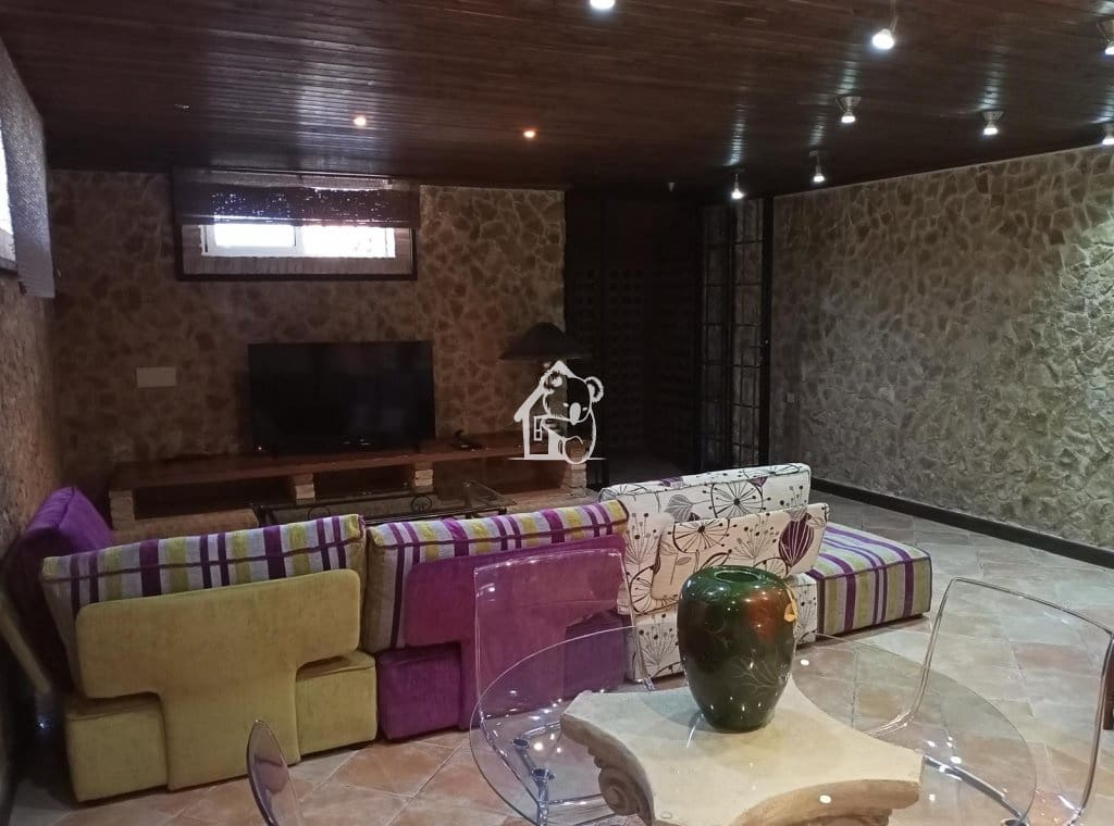 6 soverom Villa til leie i Orihuela med svømmebasseng garasje - € 1 700 (Ref: 10023451)