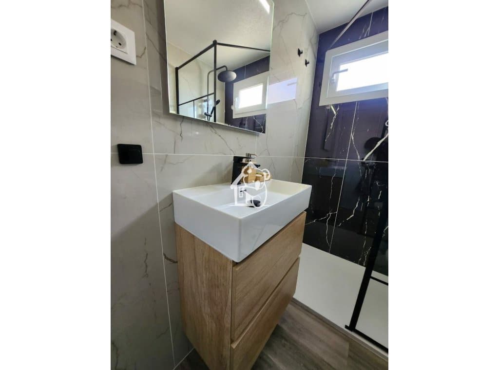 1 camera da letto Attico da affittare in Torrevieja con garage - 950 € (Rif: 10023452)