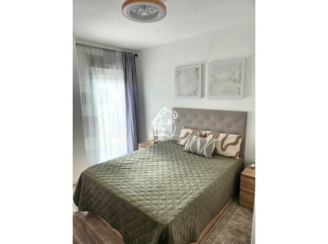 1 quarto Penthouse para arrendar em Playa del Cura, Torrevieja com garagem - 950 € (Ref: 10023452)